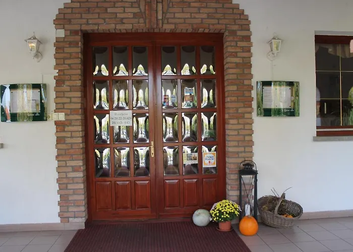 Bajor Nocleg ze śniadaniem 2*